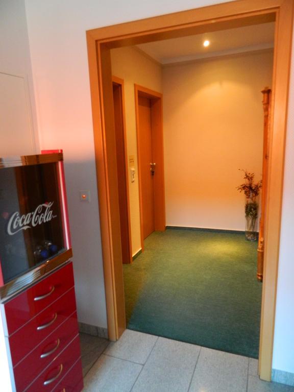 Messeapartment, Messezimmer سيهندي الغرفة الصورة